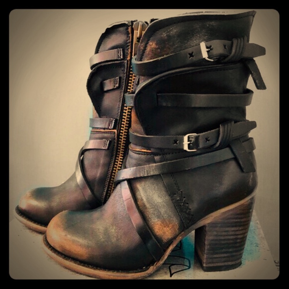 freebird by steven. baker ankle boots in black .